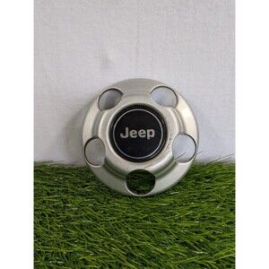 (1) 1987-2006 Jeep Wrangler, Cherokee Center Cap, Part# 52057618, Plastic, OEM